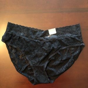NWT Lace Hipster Panties